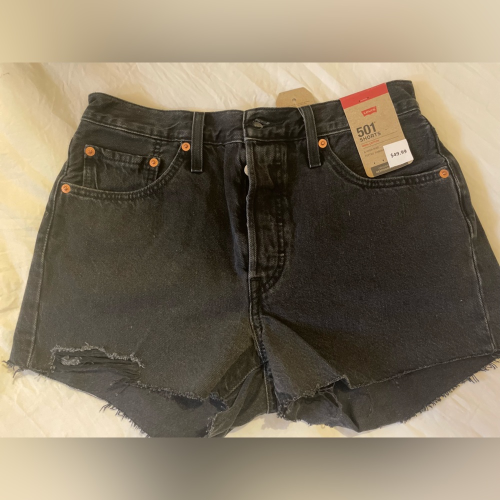 Levi’s Cut-Off Shorts. Black. NWT.